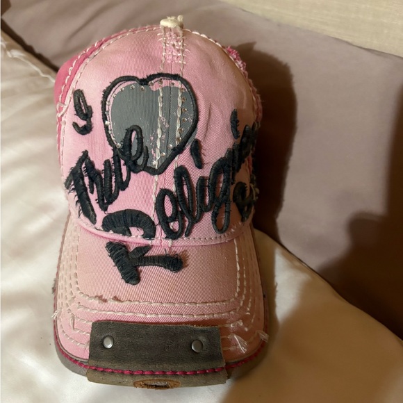 True Religion VINTAGE distressed hat Pink main image 4